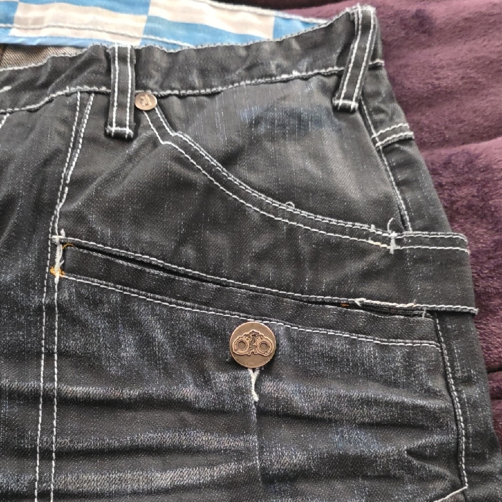 Jeans - Picture 7 of 10